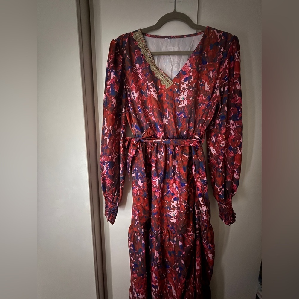 NWOT Floral Red and Blue Women's Dress - Picture 2 of 6